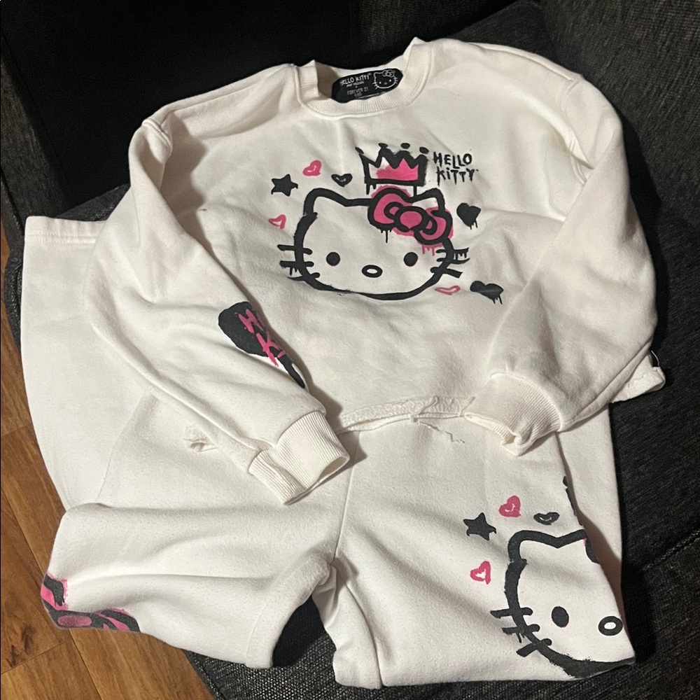 Forever 21 Hello kitty kids set